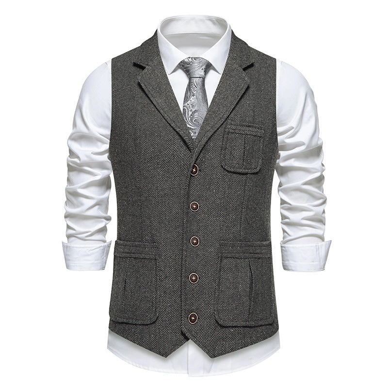 Men's suit vest in classic herringbone design with practical pockets Skorter