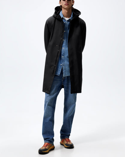 Men's raincoat with practical hood and longer cut Skorter