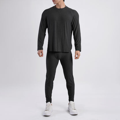 Men's thermal set with innovative heat insulation and moisture-wicking properties Skorter