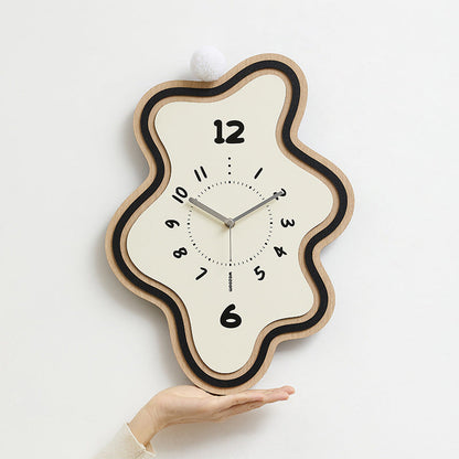 Skorter | Creative irregular wall decoration Silent Clock