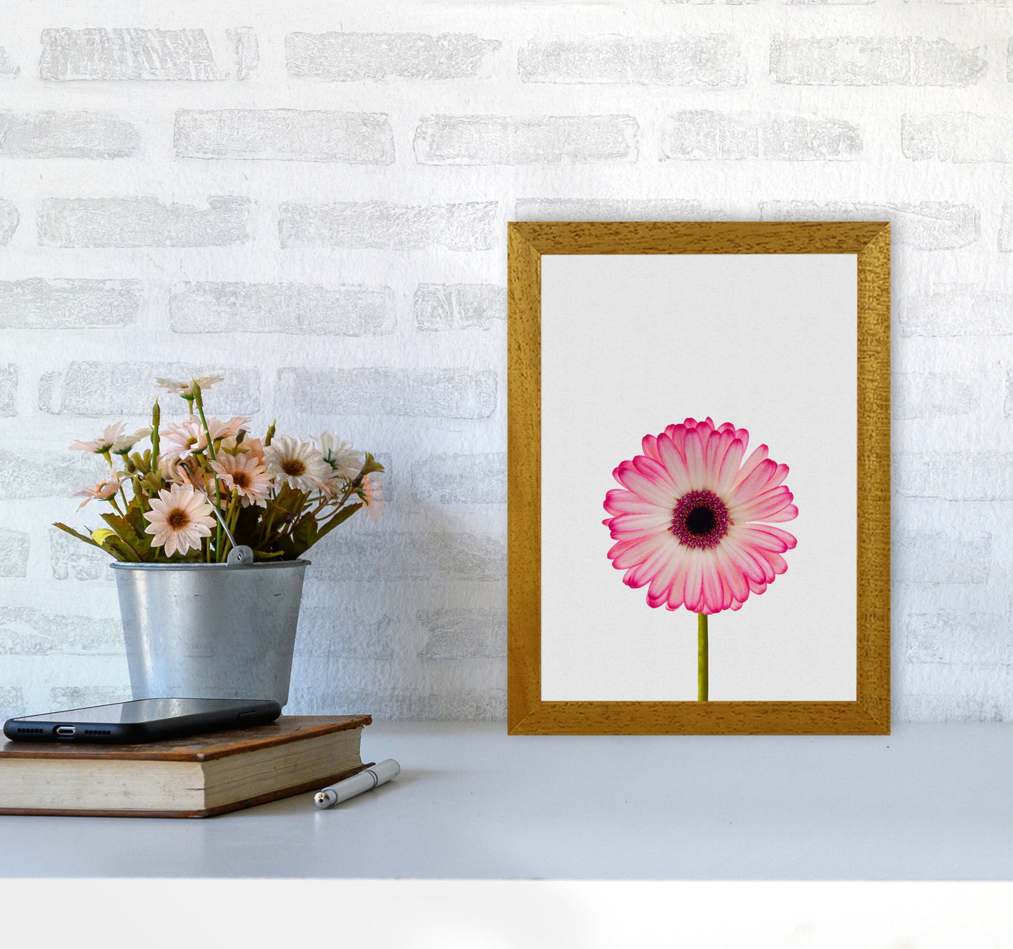 Skorter | Daisy Still Life Print By Orara Studio, Framed Botanical & Nature Art Print