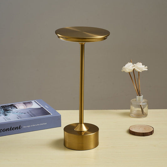 Skorter | Cordless LED Table Lamp in Galvanized Metal