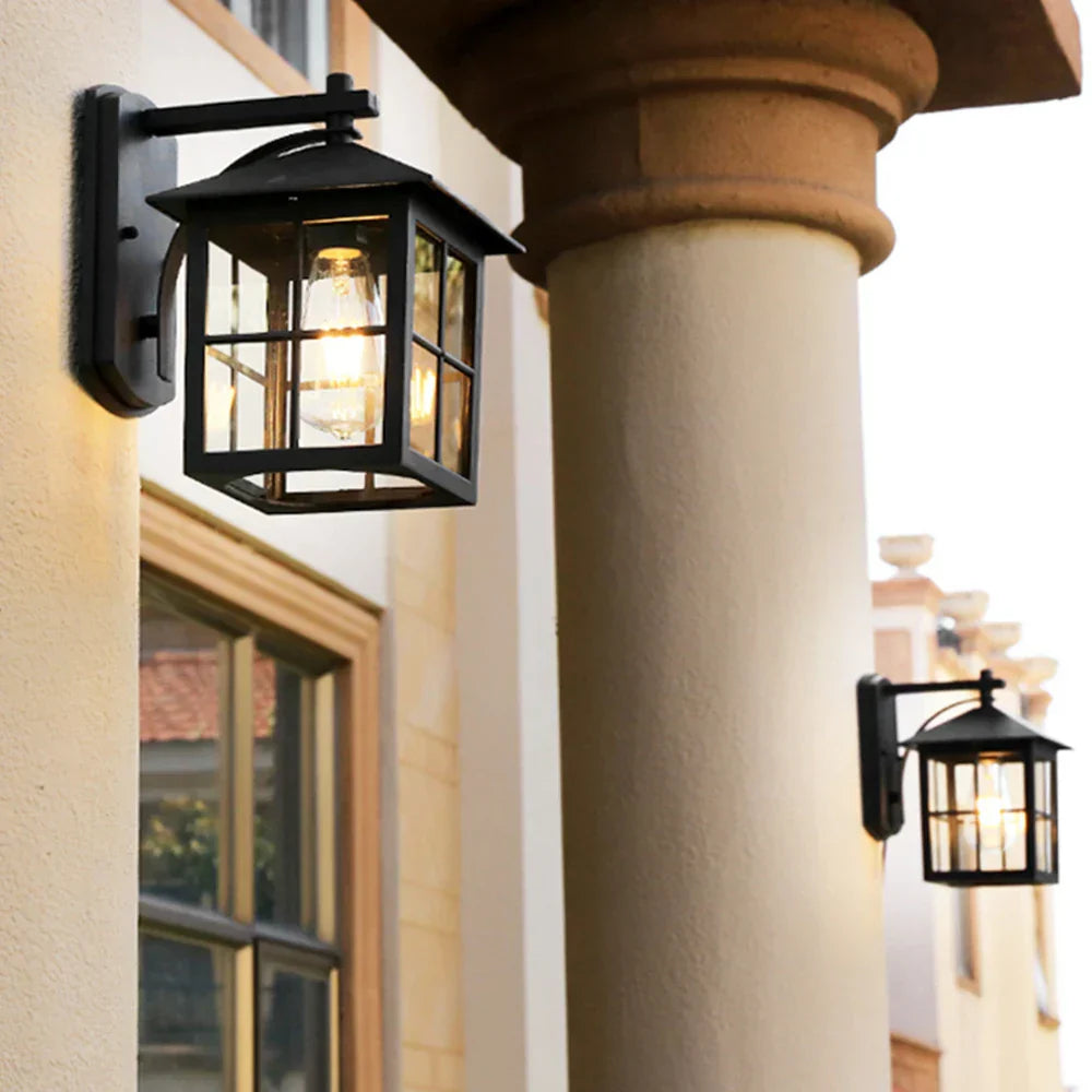 Skorter | RetroLux - Classic Wall Lamp