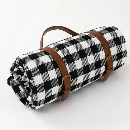 Skorter | Foldable Waterproof Plaid Picnic Blanket for Outdoor Adventures