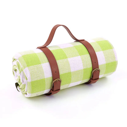 Skorter | Foldable Waterproof Plaid Picnic Blanket for Outdoor Adventures