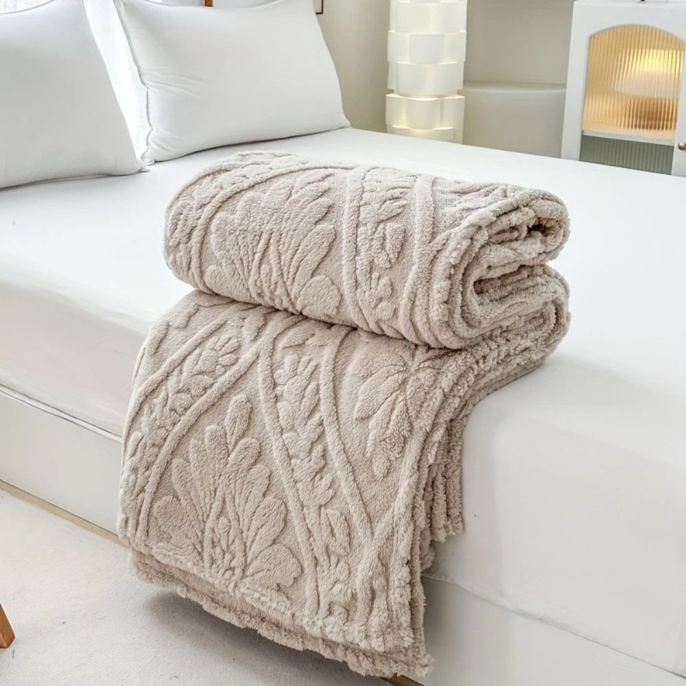 Skorter | Paris Weave Jacquard Fleece Blanket