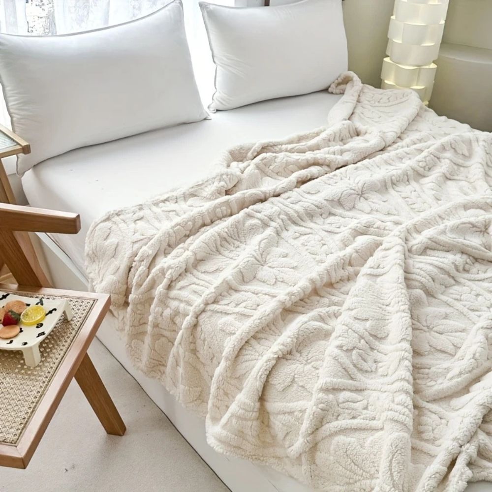 Skorter | Paris Weave Jacquard Fleece Blanket