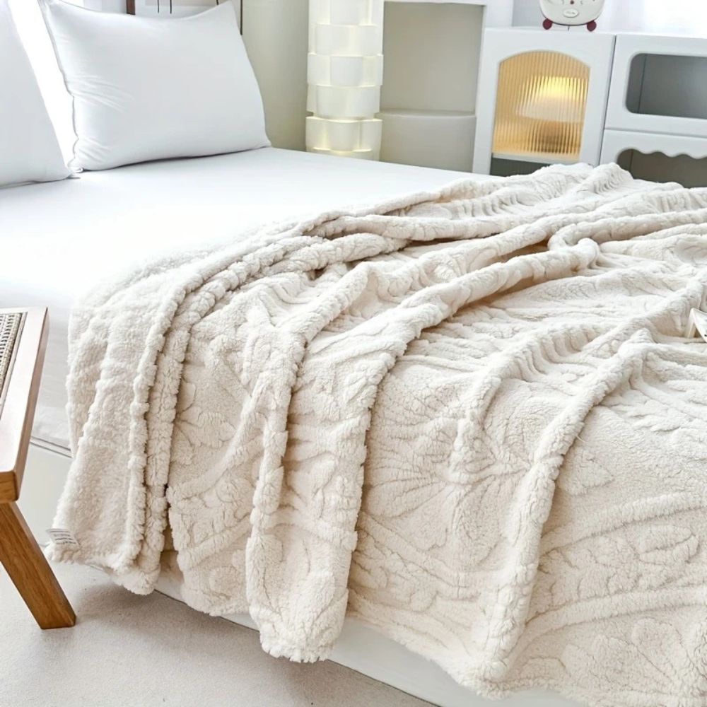 Skorter | Paris Weave Jacquard Fleece Blanket