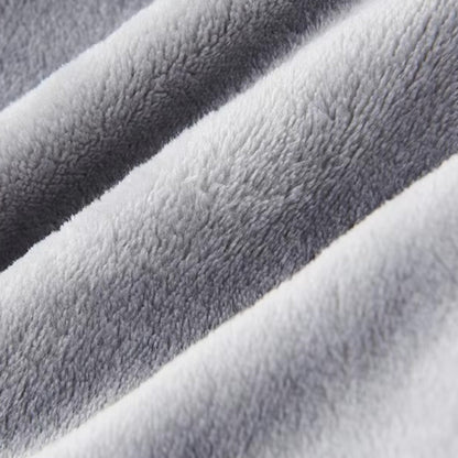 Skorter | Plush Fleece Contrast Trim Bathrobe