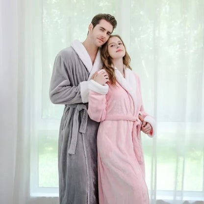 Skorter | Plush Fleece Contrast Trim Bathrobe