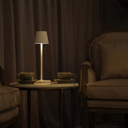 Skorter | PoldLight – Modern LED Table Lamp with Charging Capability