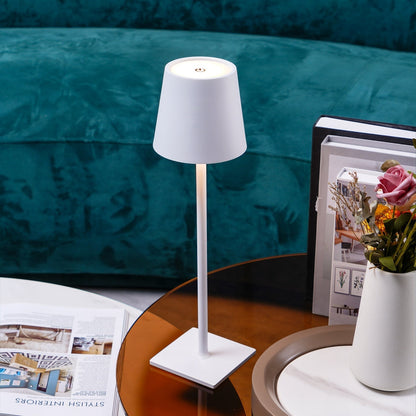 Skorter | PoldLight – Modern LED Table Lamp with Charging Capability