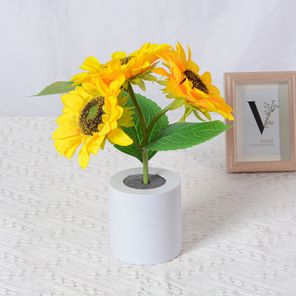 Skorter | LED Sunflower Table Lamp - Decorative Lighting Fixture for Home Decor & Nightstand Use