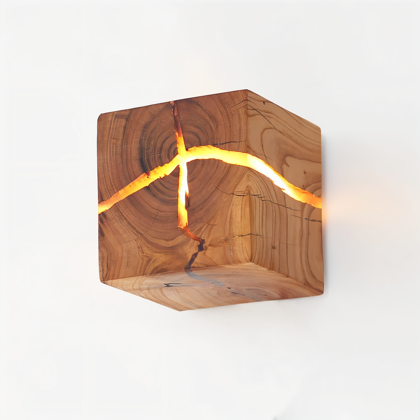 Skorter | QuadCrackle Wooden Wall Light – Handcrafted LED Wall Lamp with Artistic Crackle Design