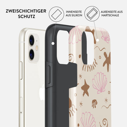 Skorter | Beach Game - iPhone 11 Case