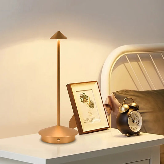 Skorter | StijlLicht - Design table lamp Let your room shine with StijlLicht