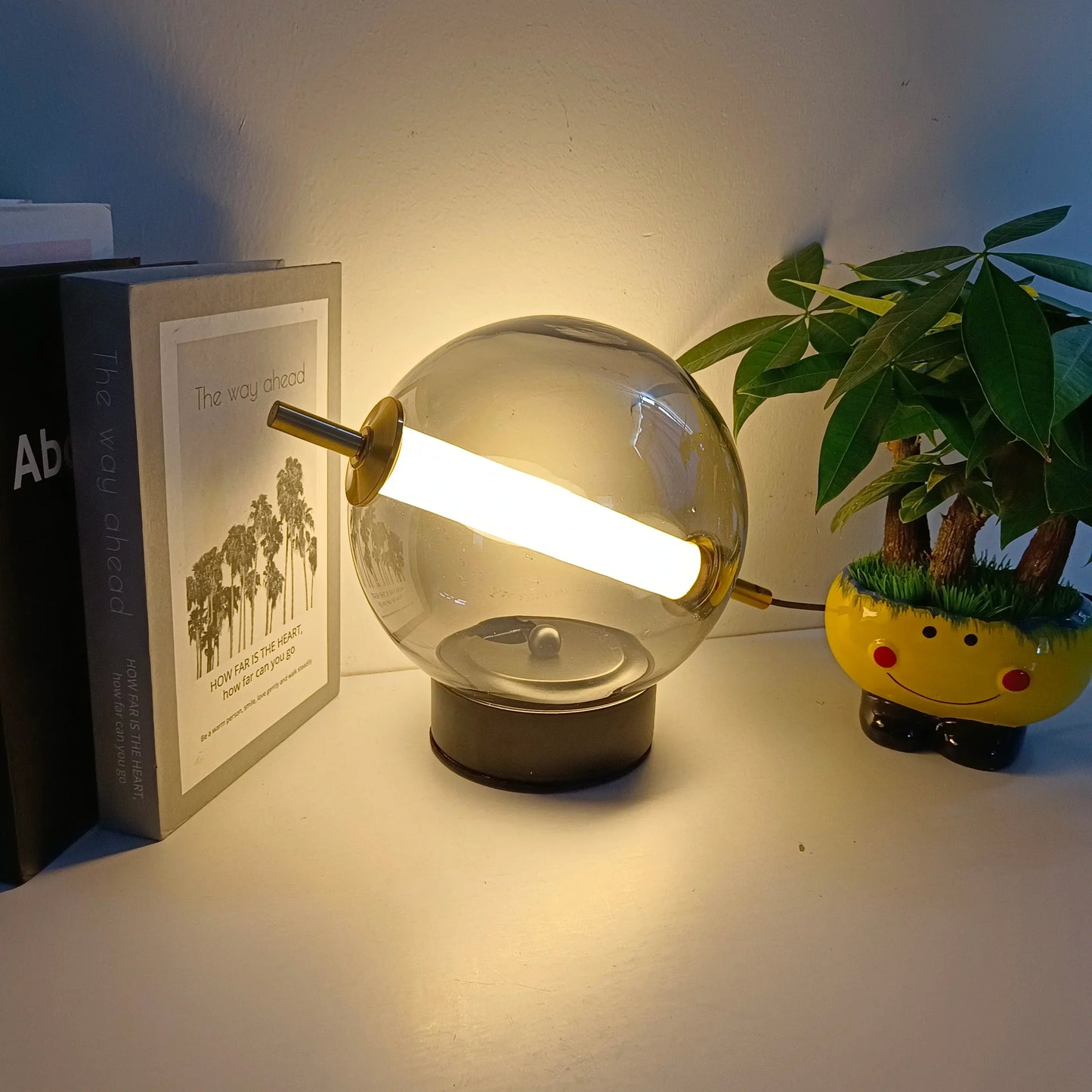 Skorter | TimelessGlow - Retro Glass Table Lamp