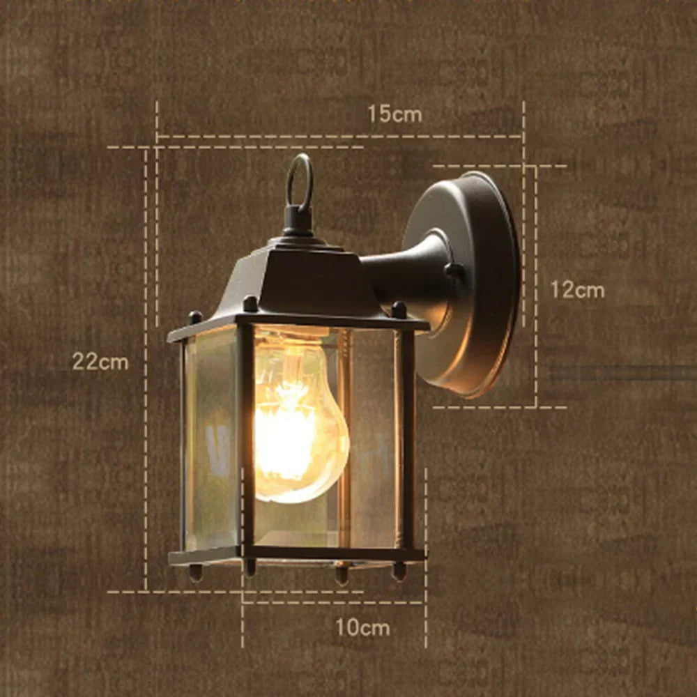 Skorter | VintageGlimmer - Classic Outdoor Wall Lamp