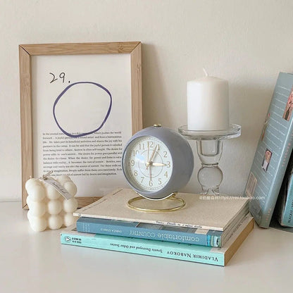 Skorter | Retro Vintage Style Gold Accent Alarm Clock