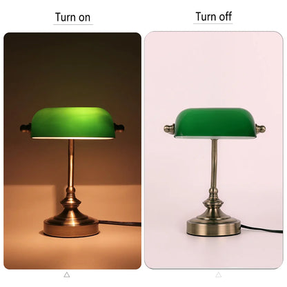 Skorter | RetroCharm - Vintage Mini Desk Lamp