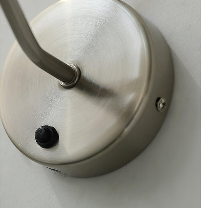 Skorter | Ceramic Ribbed Wall Lamp