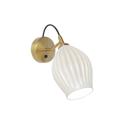 Skorter | Ceramic Ribbed Wall Lamp