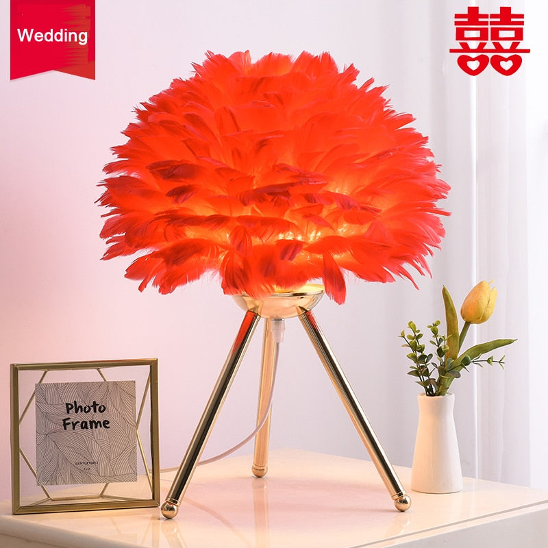 Skorter | Romantic Feather Table Lamp Modern Nightstand Lamp Living Room Café Decoration Wedding Christmas Gift Ostrich Feather Light