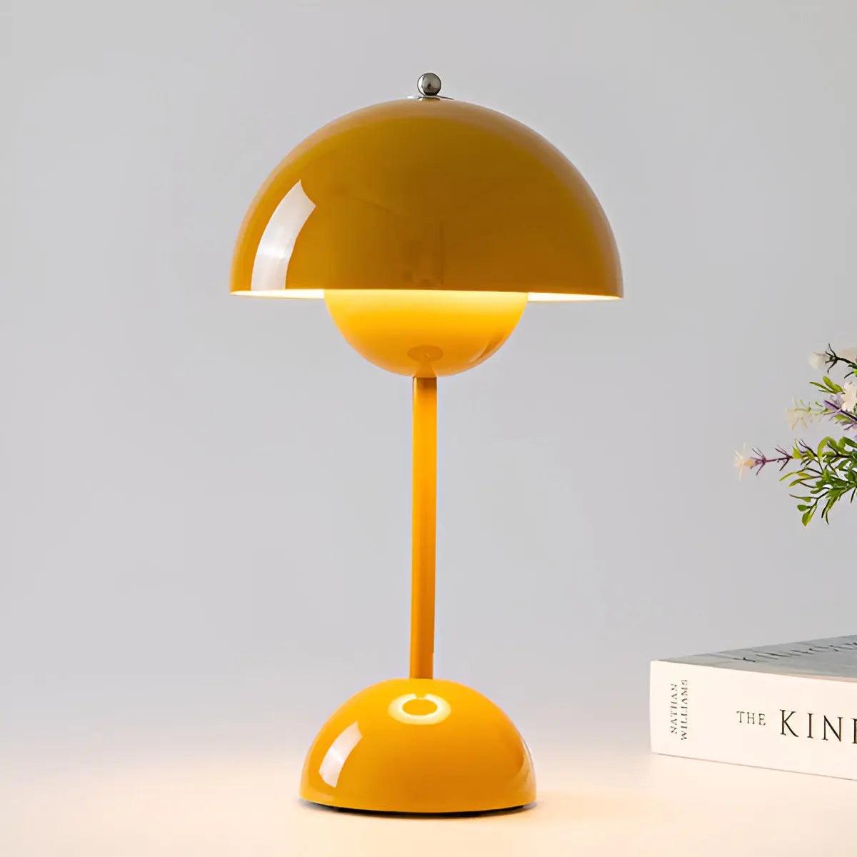 Skorter | FrostLight - Modern Table Lamp