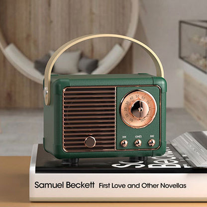 Skorter | Compact Retro Speakers with Radio