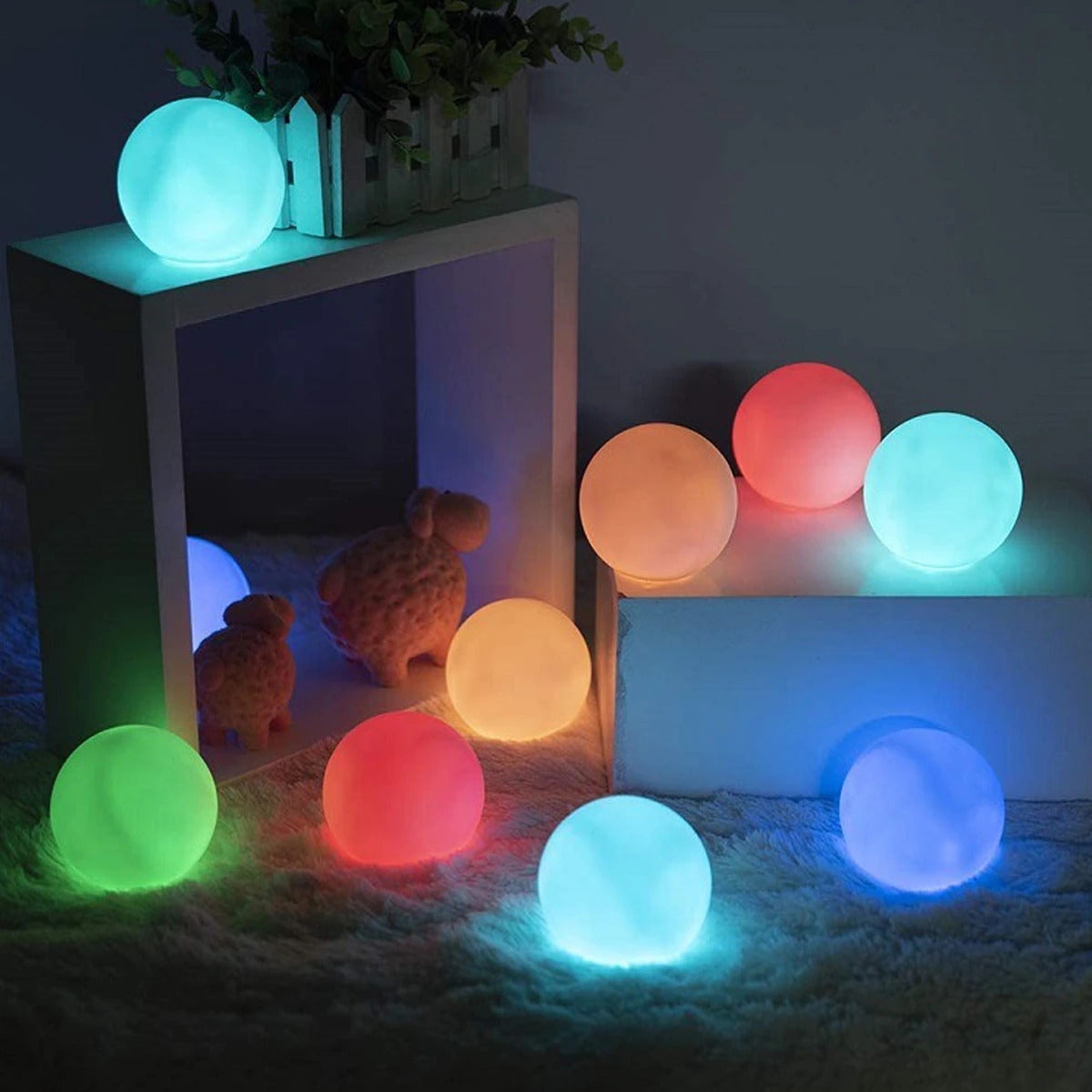 Skorter | Moon Battery LED Indoor & Outdoor Table Lamp