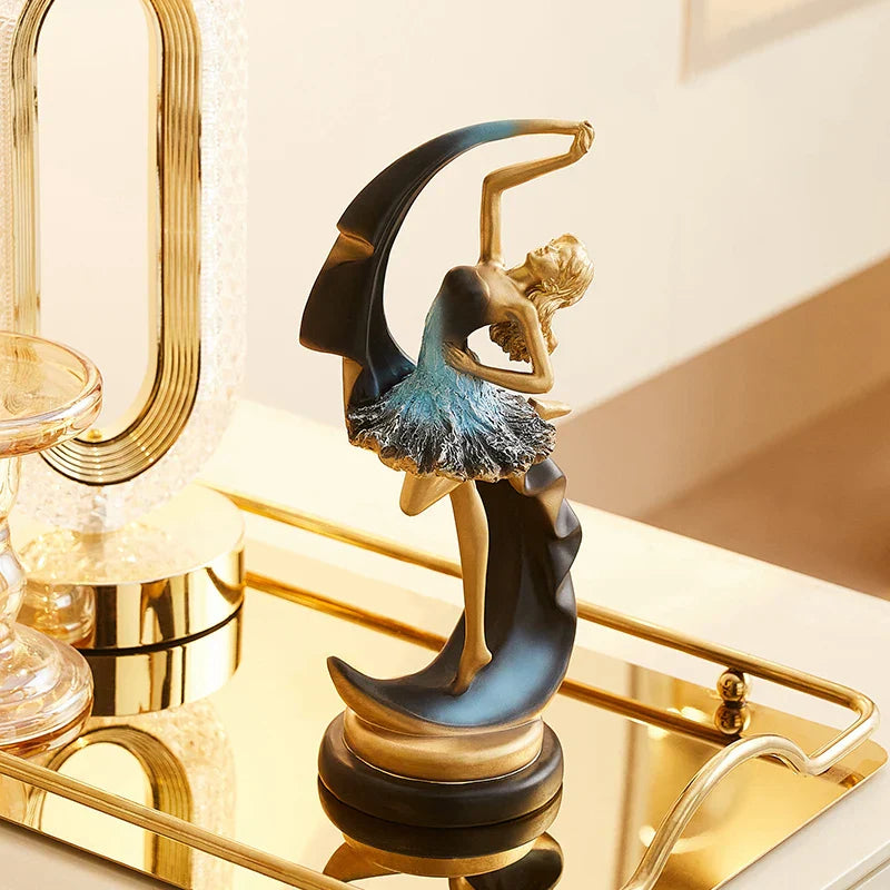 Skorter | Creative Dancing Girls Sculpture