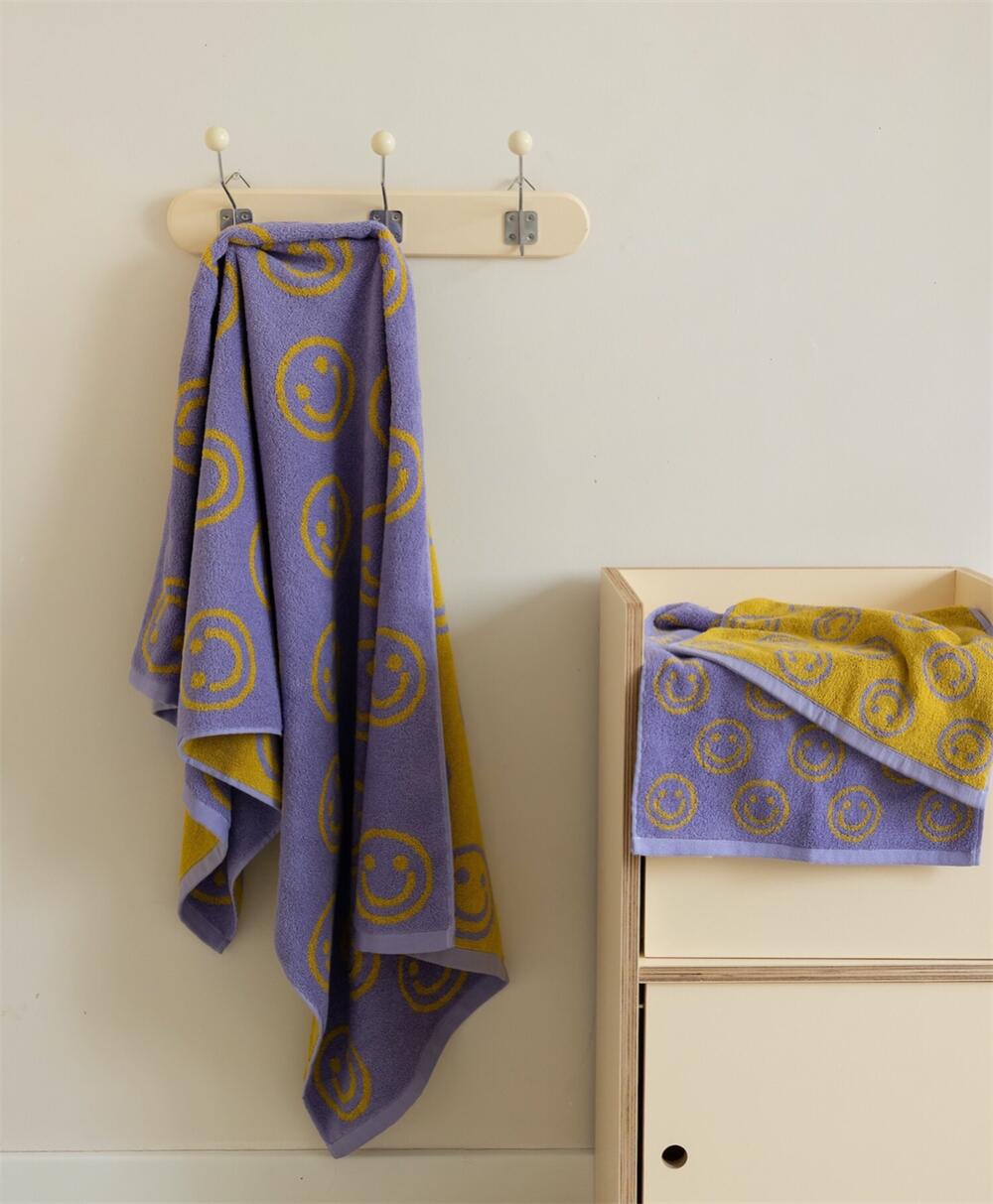 Skorter | Double-sided Smiley Towel