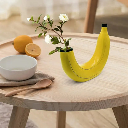 Skorter | Banana vase, flower vase made of resin, cute banana shape, decorative tabletop vase for flower arrangements, living room, bedroom, home decoration