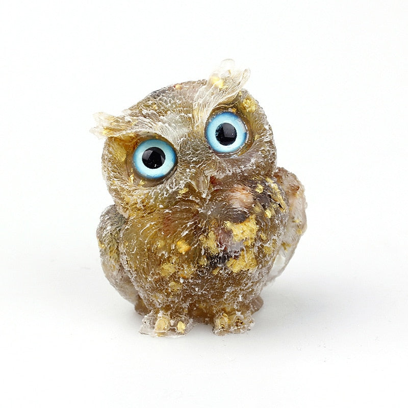 Skorter | Natural Crystal Owl Figurine: Handmade Collector's Item