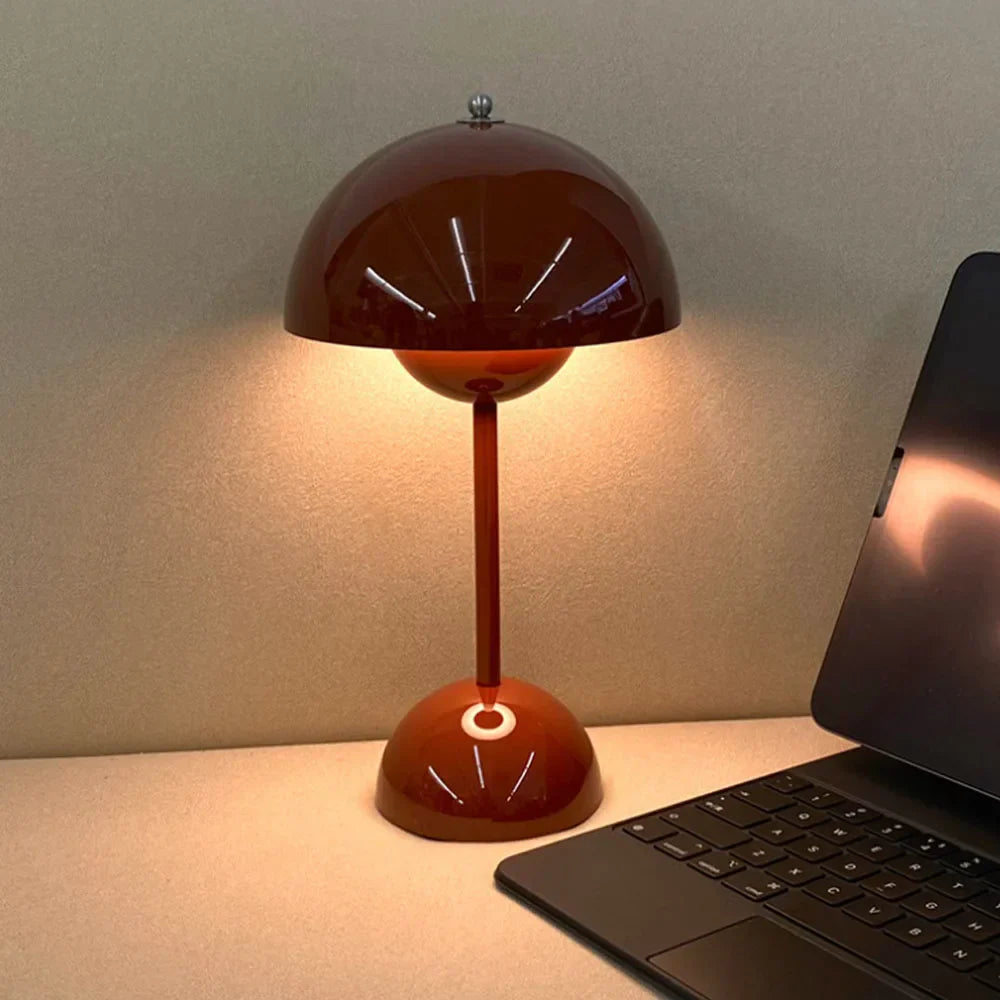 Skorter | Adjustable brightness flower pot lamp - Italian rechargeable table lamp VP3