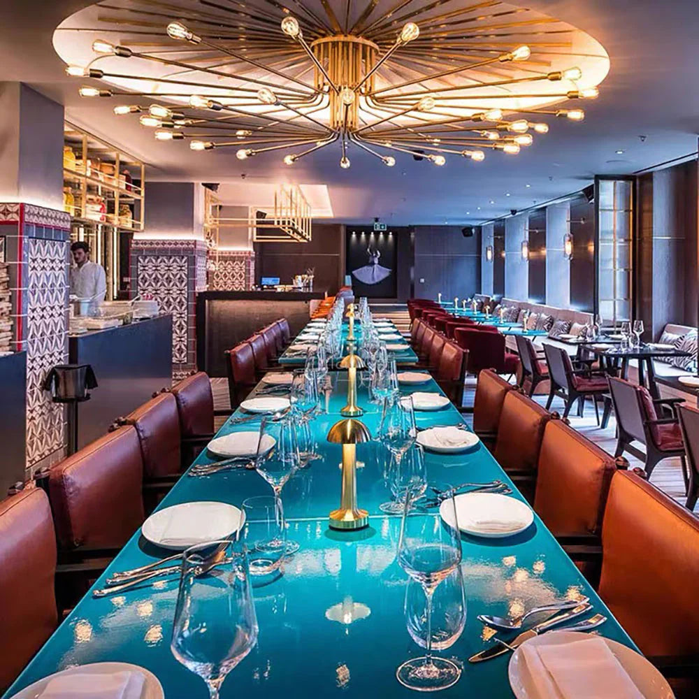 Skorter | Elegant LED table lamp