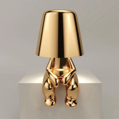 Skorter | GloedHeld - Bring warmth and character to any room with GloedHeld Men's Lamp