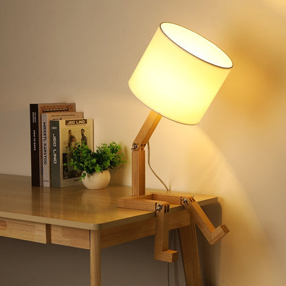 Skorter | Robot Form Wood Table Lamp