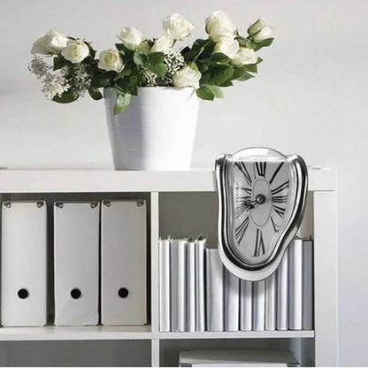 Skorter | Melting Clock - Surrealistic Style - Unique Decorative Artwork