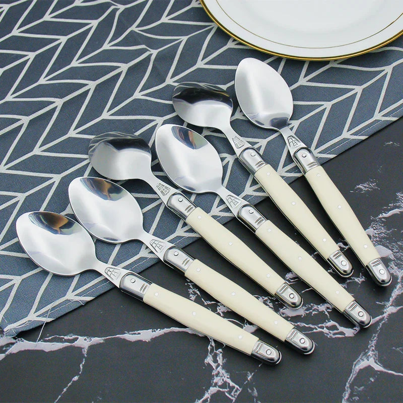 Skorter | IvoryElegance – Luxury Laguiole Cutlery Set with Timeless Style