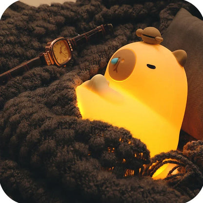 Skorter | Meditating Capybara Night Light - LED Touch Sensor Lamp