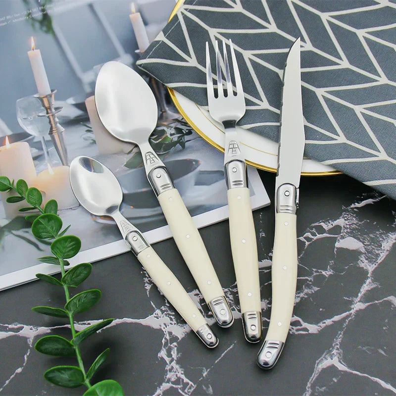 Skorter | IvoryElegance – Luxury Laguiole Cutlery Set with Timeless Style