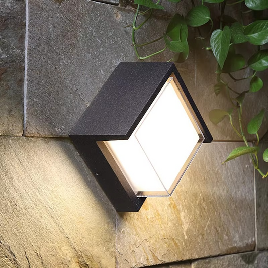 Skorter | Modern Outdoor LED Wall Light with Motion Sensor – Waterproof IP65 Security Lighting