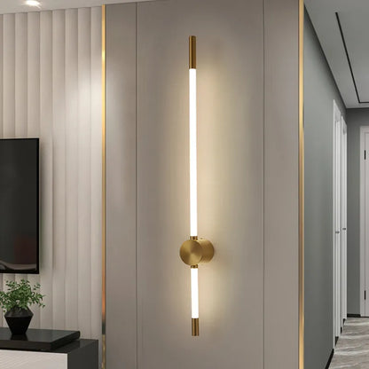 Skorter | AstraBeam – Vertical LED Wall Lamp for Modern Interiors