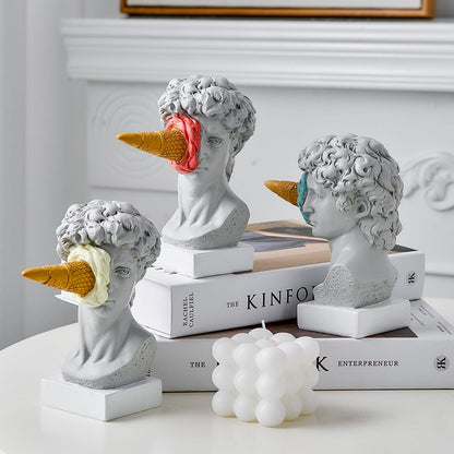 Skorter | David Figurine with Ice Cream Home Decoration Sculpture