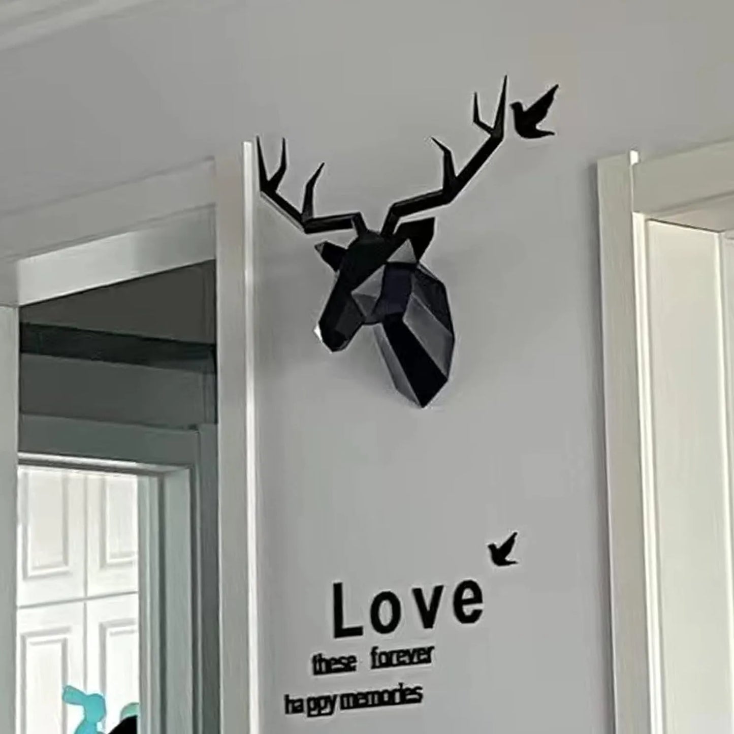 Skorter | 3D-Deer Head Sculpture, geometric resin, animal deer head wall decoration, modern home decor, luxurious decorative wall decor