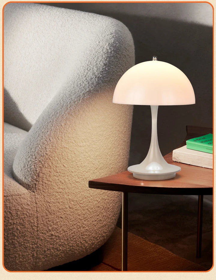 Skorter | Dome Table Lamp