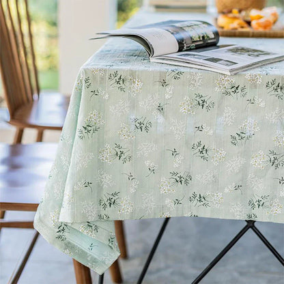 Skorter | Floral tablecloth