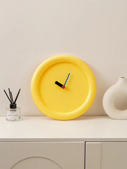 Skorter | EpeiusHome - Memphis Wall Clock for Stylish Interiors