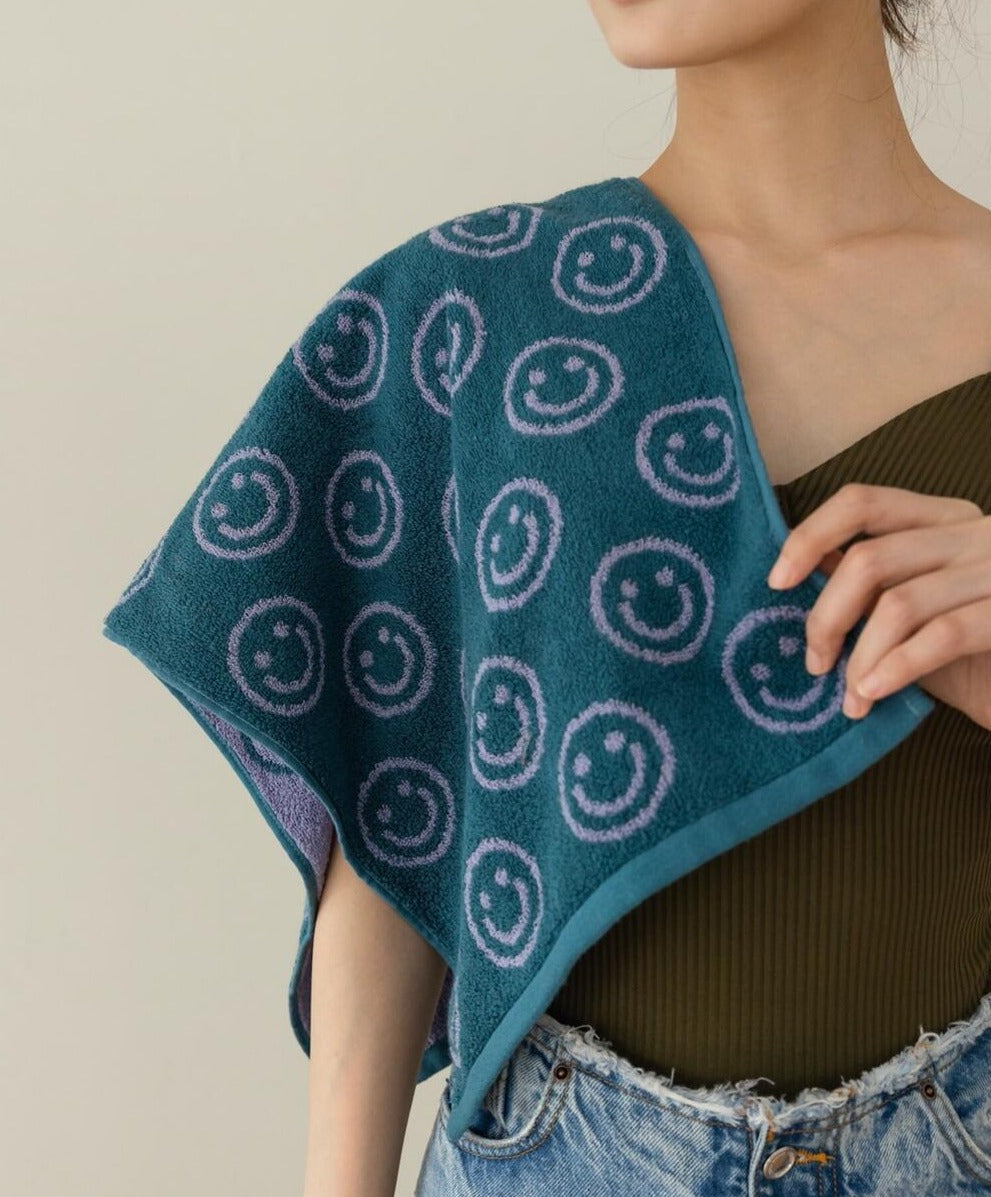 Skorter | Double-sided Smiley Towel